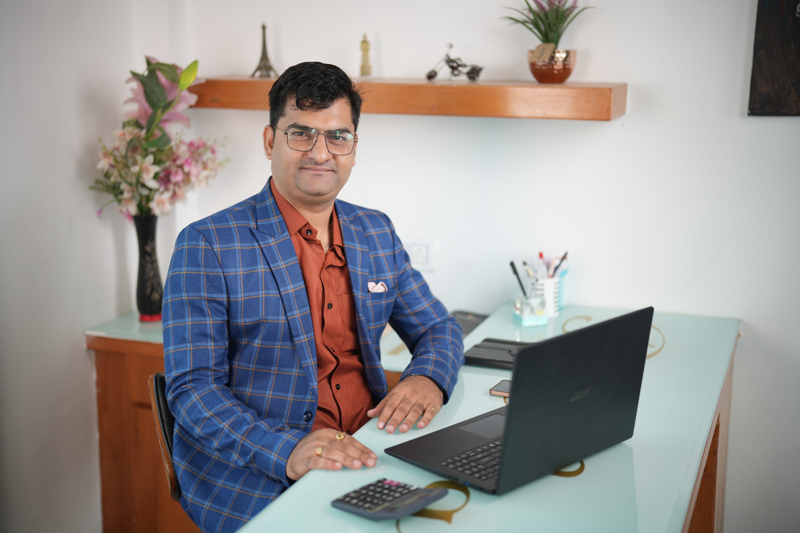 3 Abhijeet Geete Profile